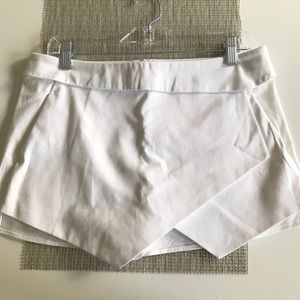 Aritzia Talula “Berklee” Skort Size 8